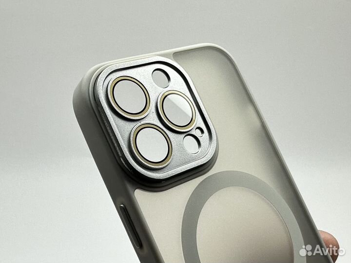 Чехол на iPhone 13 pro с защитой на камере