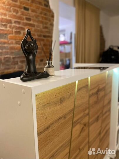 Ресепшн Лион от производителя