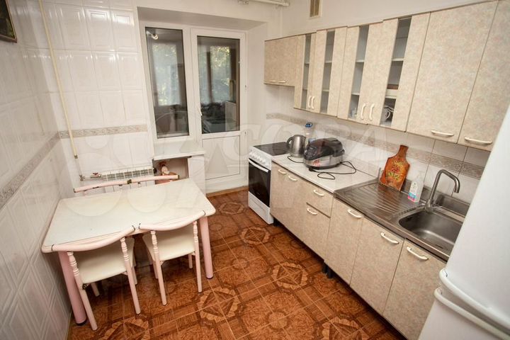 3-к. квартира, 64 м², 2/9 эт.