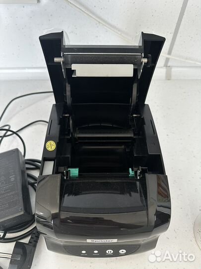 Принтер для чеков /термопринтер для этикеток