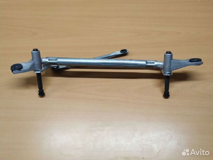 Трапеция дворников Opel Mokka