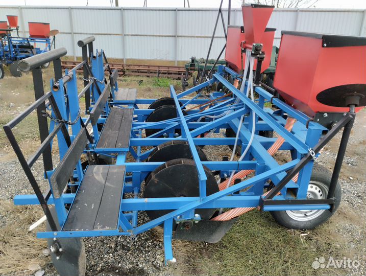 Картофелесажалка, 2024