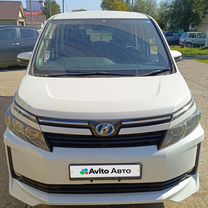 Toyota Voxy 1.8 CVT, 2014, 270 000 км, с пробегом, цена 1 900 000 руб.