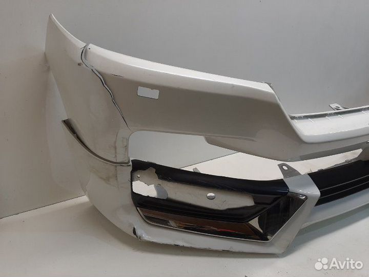Бампер передний Toyota Land Cruiser 200 2018