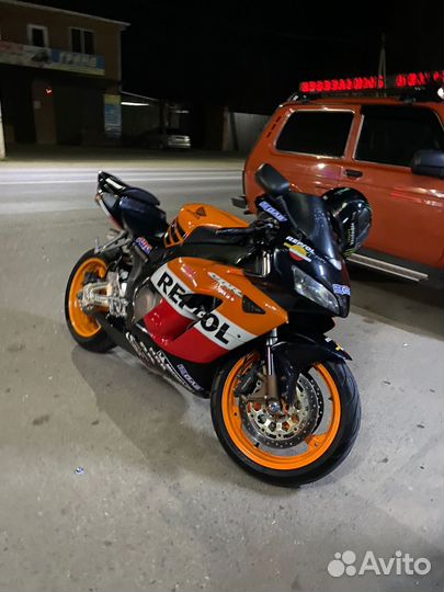 Honda CBR1000RR Fireblade