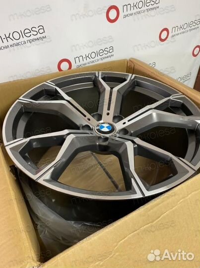 Диски BMW X5 X6 741 М стиль R20