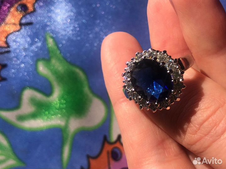 Кольцо с цирконами tiffany