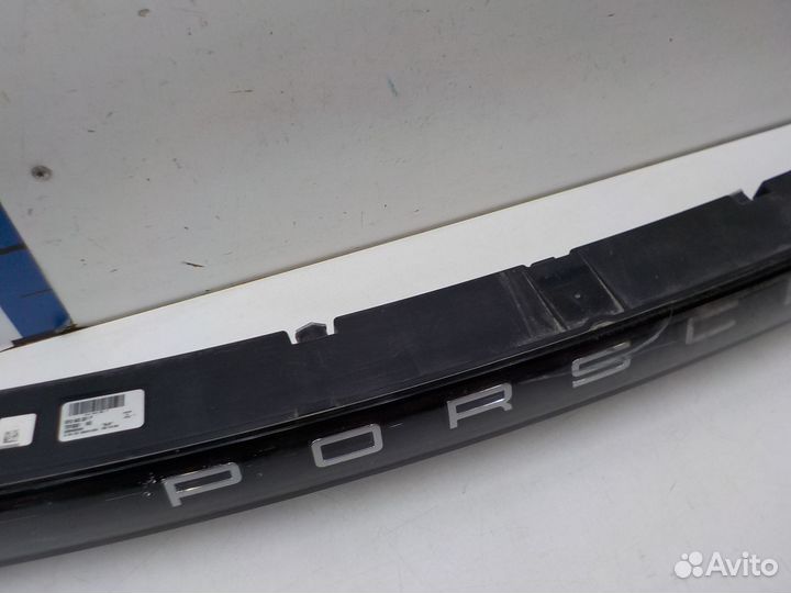 Фонарь задний правый внутренний Porsche Cayenne 20