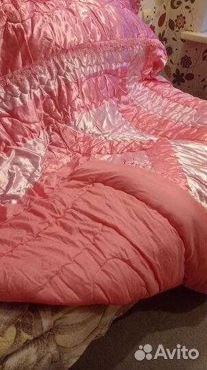 Одеяло двухспальное и односпальнее