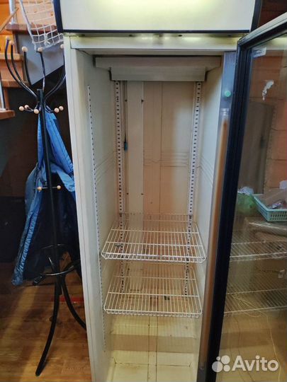 Холодильник Helkama 450 л