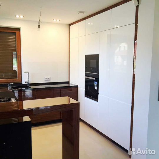 Кухня новая