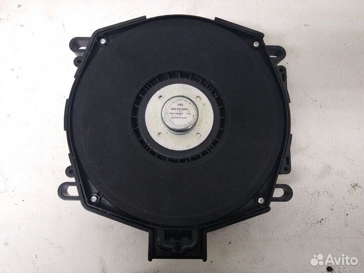 Низкочастотный динамик BMW X5E70