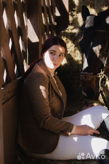 Фотосессия в стиле oldmoney (олдмани) с лошадью