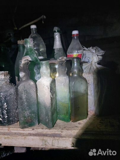 Трехгранные бутылочки для уксуса и др