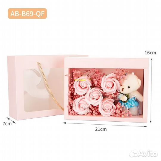 Подарочный набор мыльных роз с медведем