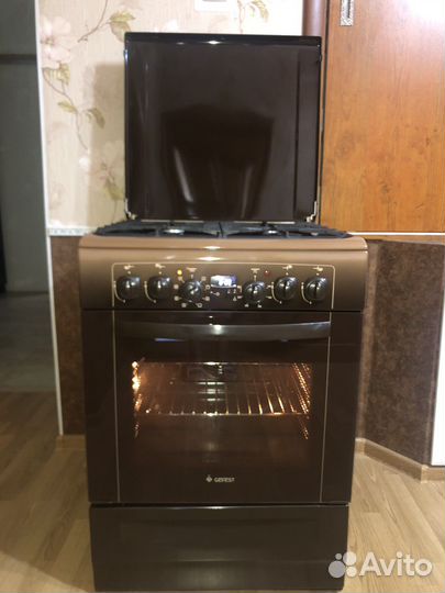 Газовая плита с электрической духовкой gefest