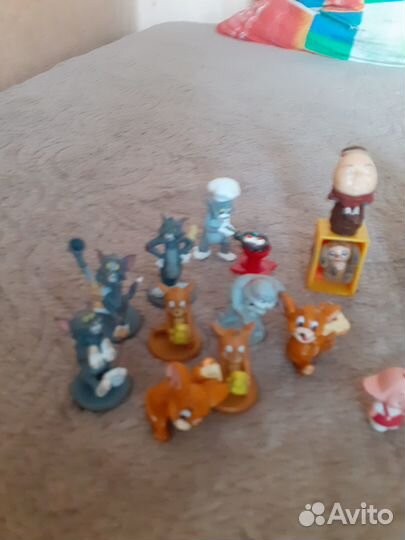 Игрушки из киндера