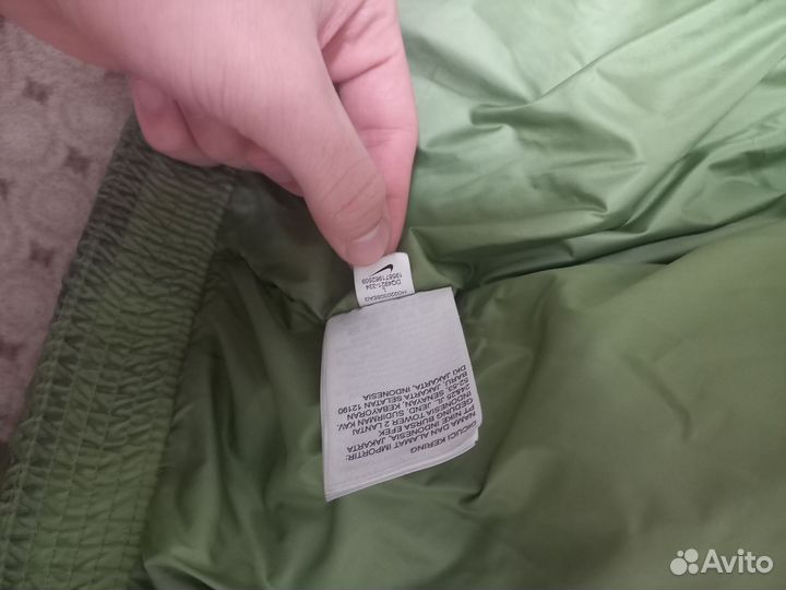 Пуховикпуховик Nike therma fit