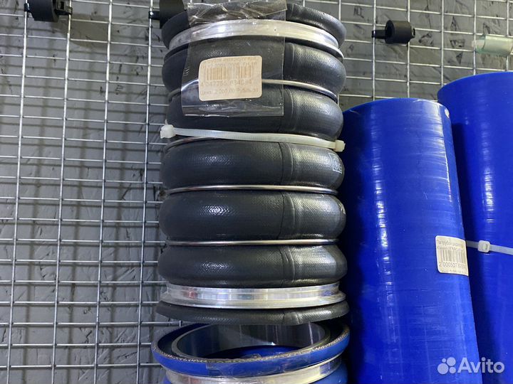 Патрубок интеркуллера, FH 12 2001-2005, FH 16 2003