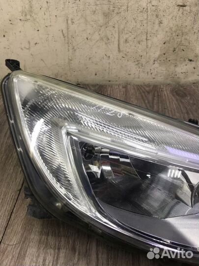 Фара передняя правая Opel Astra J хетчбэк 5-ти дв