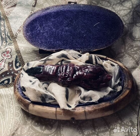 Палец Двуликого Призрака и Короля проклятий Сукуны