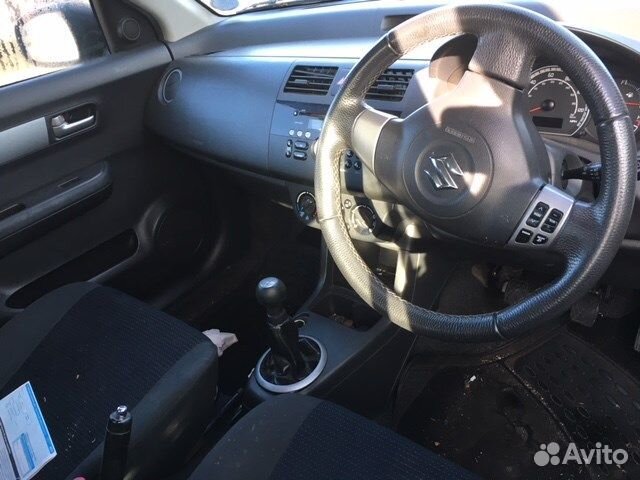 Разбор на запчасти Suzuki Swift