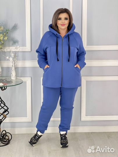 Костюм новый