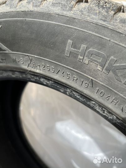 Nokian Tyres Hakkapeliitta 8 255/45 R19 104T
