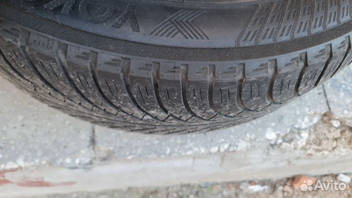 Yokohama BluEarth-ES ES32 225/55 R19