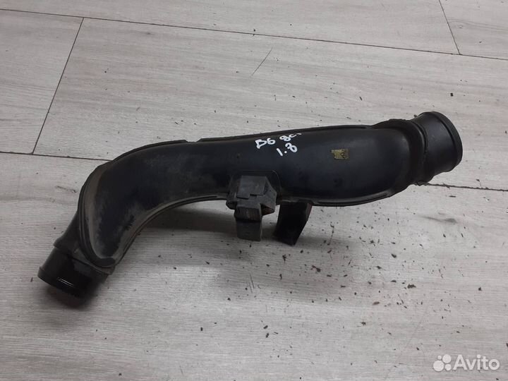 Патрубок интеркулера VAG