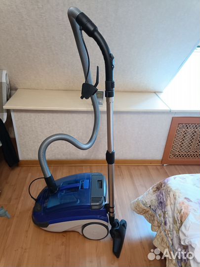 Моющий пылесос thomas