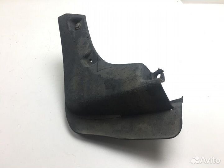 Брызговик задний правый Toyota Carina AT191 7AFE