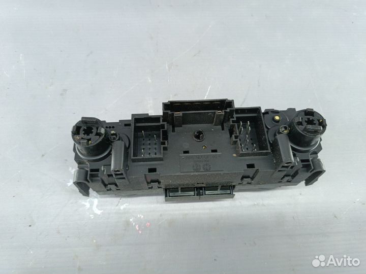 Блок управления отопителем Skoda Rapid