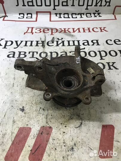 Кулак поворотный передний правый Kia Sportage