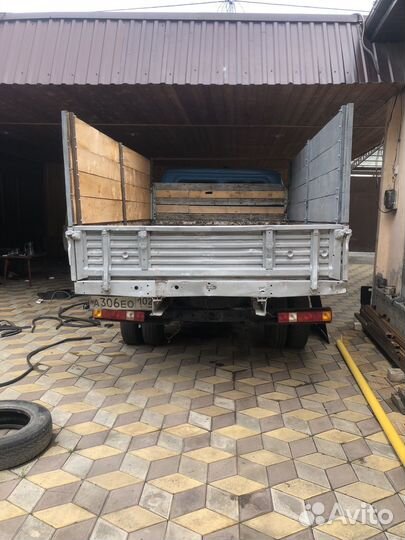 Капот на газель