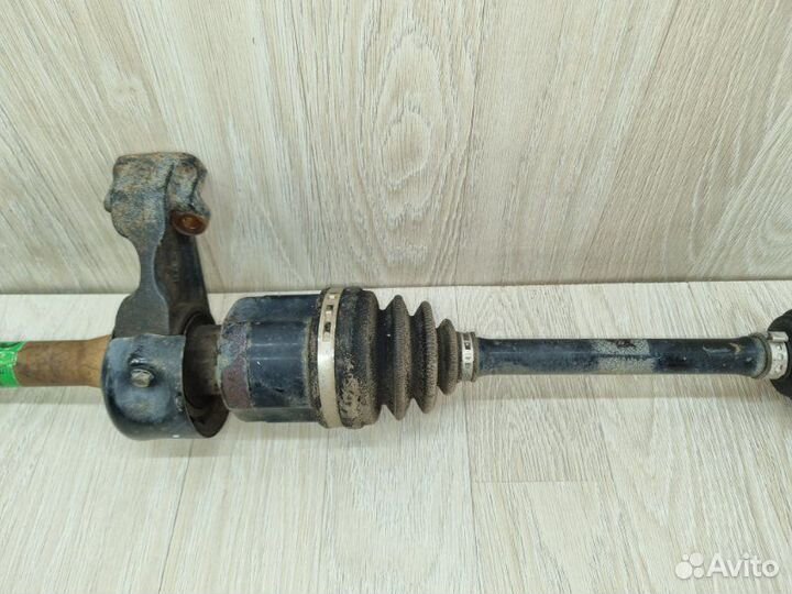 Привод полуось передний правый Hyundai Ix35