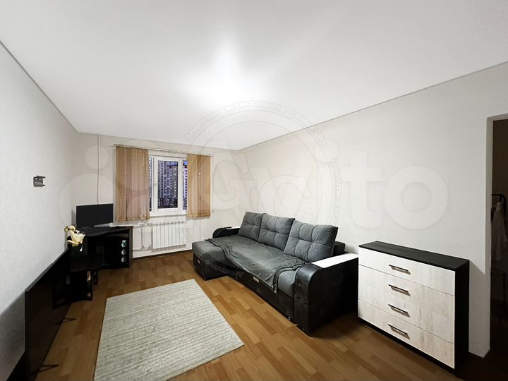 1-к. квартира, 39,7 м², 8/10 эт.