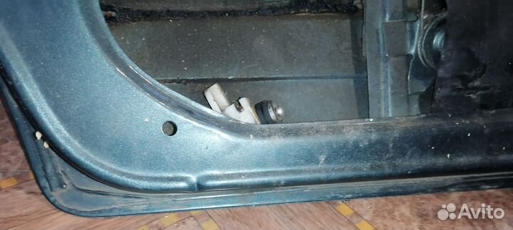 Дверь задняя левая ваз 2107