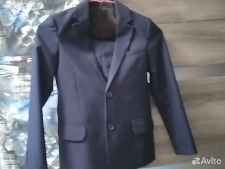 Школьный костюм