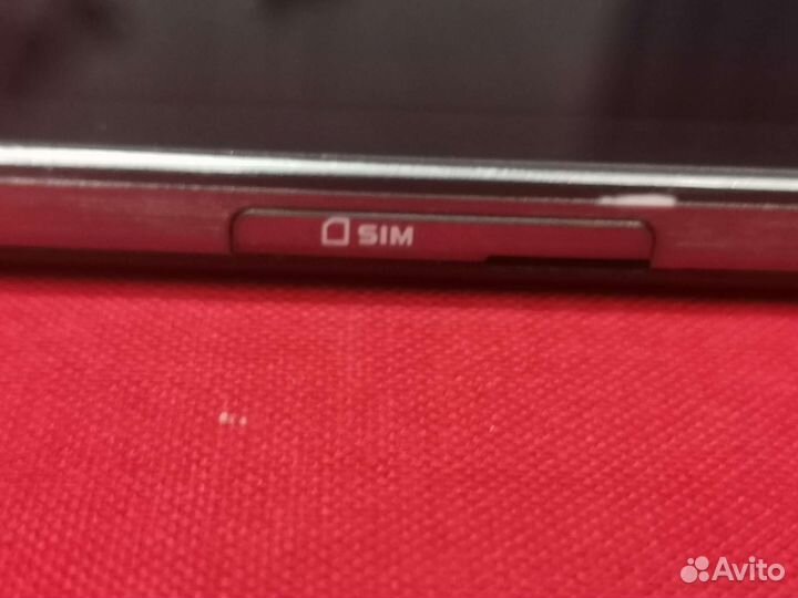 Планшет Samsung Galaxy Tab 3 (8, 3G) SM-T311