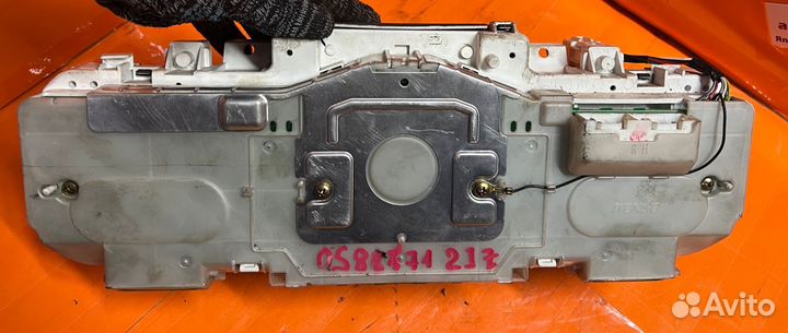 Панель приборов Toyota Aristo JZS160, 1004374