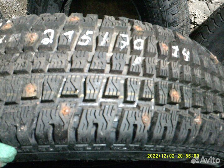 Cooper Weather-Master S/T 215/70 R14