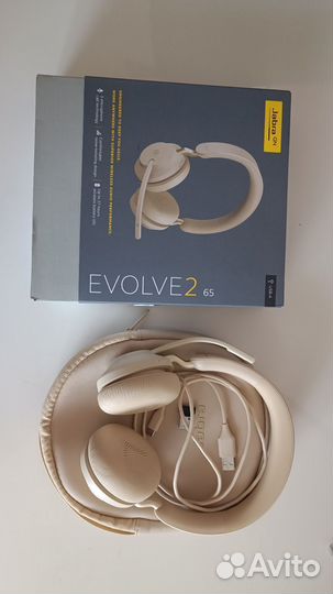 Беспроводная гарнитура Jabra Evolve2 65 бежевая