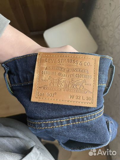 Джинсы levis 501