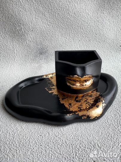 Декор для дома из гипса кашпо губы