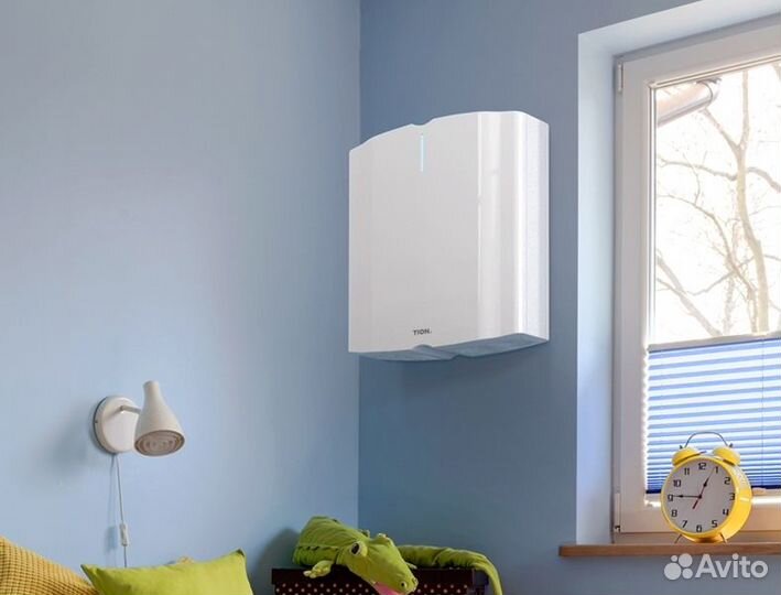 Обеззараживатель-очиститель Tion Clever