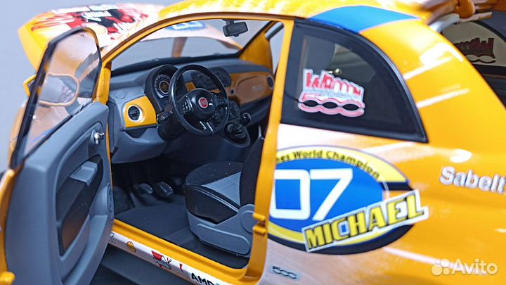 Fiat 500 Wroom 1:18 Norev