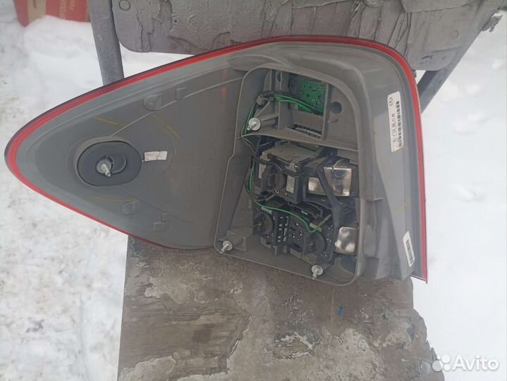 Фонарь правый Mercedes Benz ML350 W164