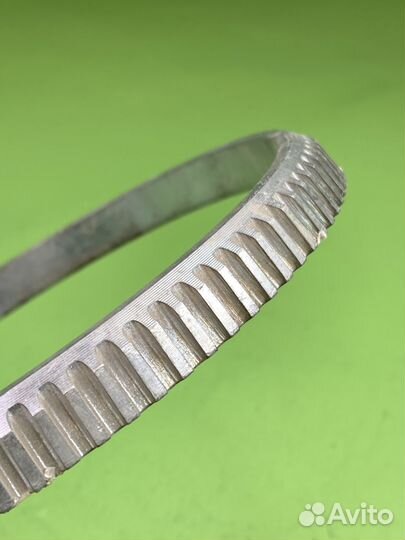 Кольцо ступицы (м) зубчатое ABS \volvo 8152430