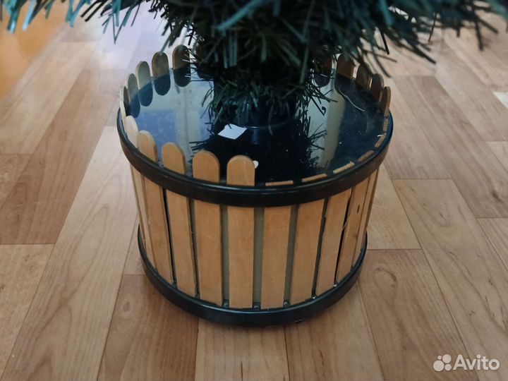 Елка искусственная